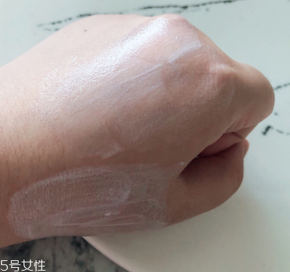 蘭蔻防曬霜和安耐曬防曬霜哪個好用 夏季防曬推薦 蘭蔻防曬霜和安耐曬防曬霜哪個好用 夏季防曬推薦