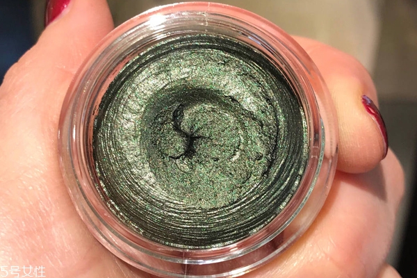 tom ford雙層眼影膏09和10哪個(gè)好？09和10對比