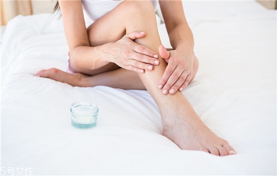 涂身體乳過敏怎么辦 皮膚過敏癢的四個不可以 涂身體乳過敏怎么辦 皮膚過敏癢的四個不可以