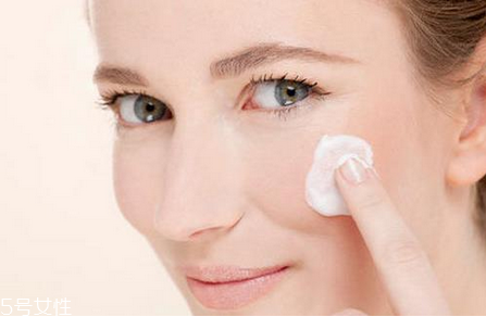 身體乳什么牌子好用又補水 好用又顏值滿分身體乳推薦