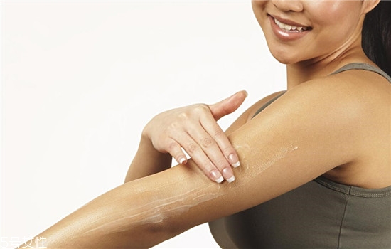 身體乳什么牌子好用又補水 好用又顏值滿分身體乳推薦