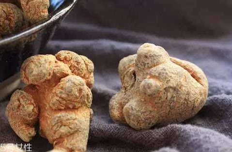 丹參和三七能一起吃嗎 可以同時服用 丹參和三七能一起吃嗎 可以同時服用