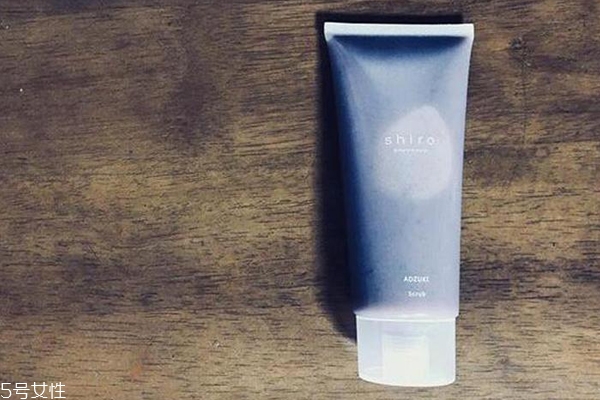 shiro紅豆磨砂膏怎么樣？shiro紅豆磨砂膏好用嗎？