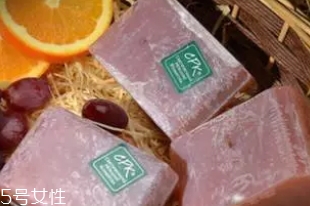 菠丹妮哪個(gè)產(chǎn)品最好用？捷克國(guó)寶級(jí)護(hù)膚品