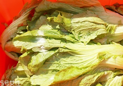 臭豆腐為什么那么臭吃起來香 臭豆腐為什么那么臭吃起來香