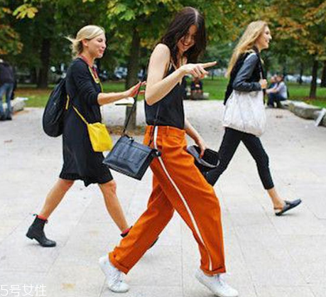 春天運動穿什么衣服？這些單品讓你更拉風(fēng)