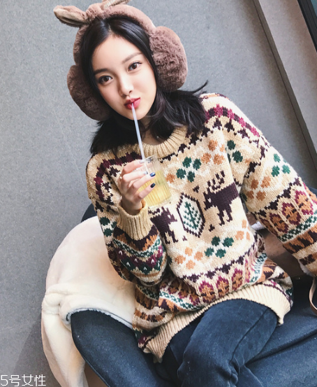 春天穿什么樣的毛衣好看？早春最in的款式