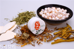 珍珠膏怎么用 珍珠膏的功效與作用 珍珠膏怎么用 珍珠膏的功效與作用