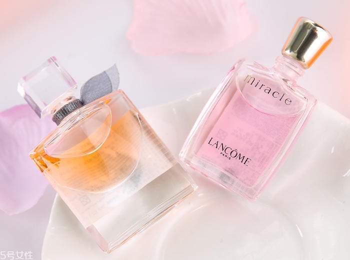 2022年最受歡迎香水排名 自帶優(yōu)雅女人味 2022年最受歡迎香水排名 自帶優(yōu)雅女人味