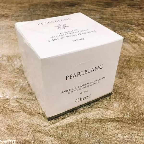 珍珠膏會(huì)堵塞毛孔嗎 正確使用不會(huì)堵塞 珍珠膏會(huì)堵塞毛孔嗎 正確使用不會(huì)堵塞