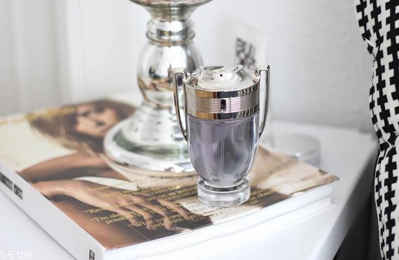 帕科男士淡香水怎么樣？paco rabanne invictus香評