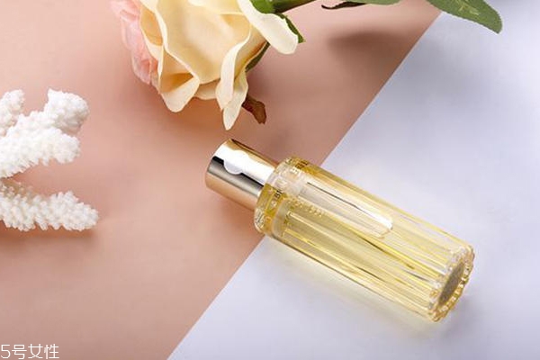 過敏膚質(zhì)用什么防曬霜 不同膚質(zhì)防曬霜推薦 過敏膚質(zhì)用什么防曬霜 不同膚質(zhì)防曬霜推薦