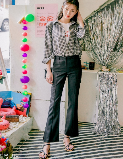 格子上衣配什么褲子好看？打造萌系少女范兒