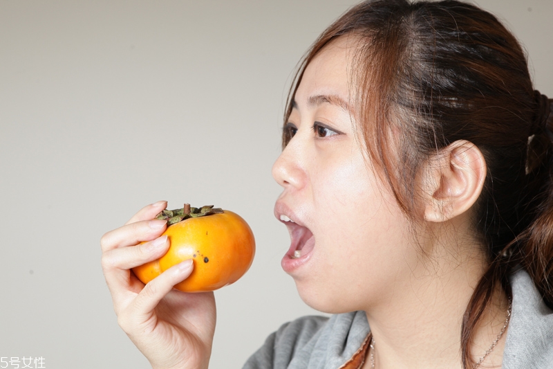 番茄可以空腹吃嗎 空腹吃西紅柿好嗎 番茄可以空腹吃嗎 空腹吃西紅柿好嗎