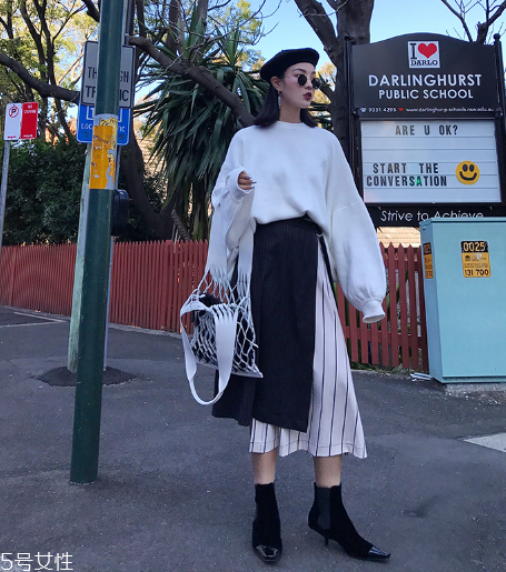 2022年流行什么樣的半身裙？做個撩人的時髦精