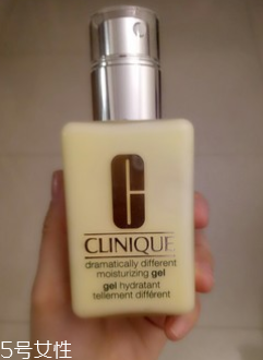 護(hù)膚品套裝好還是單品好？護(hù)膚小白成套用好處多