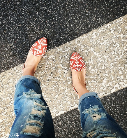 jenni kayne是什么牌子？平底鞋也能穿出大長(zhǎng)腿