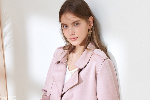 150怎么穿衣服好看？矮個子春季穿搭誤區(qū)