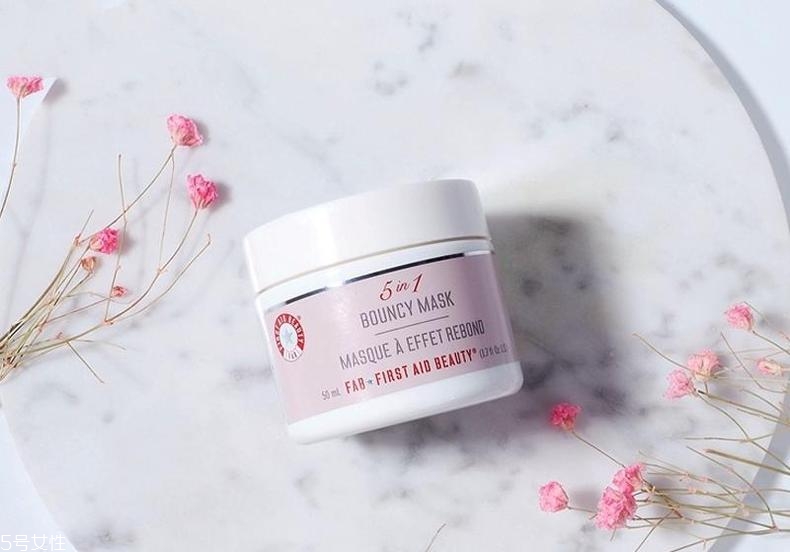 干皮適合什么晚安面膜？六種面膜為干皮添活力