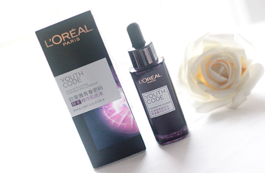 肌底液和精華液的使用順序 肌底液不可以當(dāng)精華液用 肌底液和精華液的使用順序 肌底液不可以當(dāng)精華液用