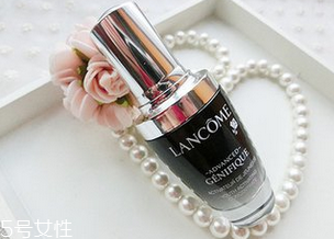 肌底液和精華液的使用順序 肌底液不可以當(dāng)精華液用 肌底液和精華液的使用順序 肌底液不可以當(dāng)精華液用