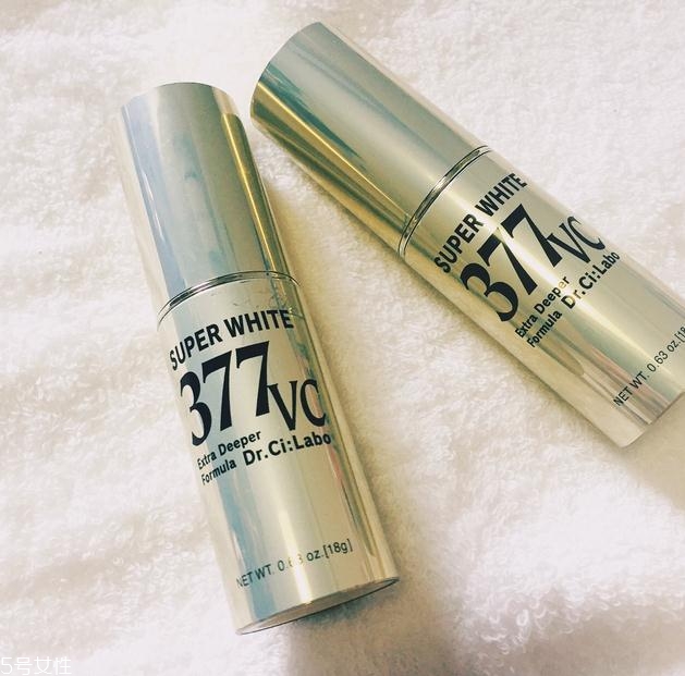 城野醫(yī)生377美白淡斑精華好用嗎 亮白膚色超見效 城野醫(yī)生377美白淡斑精華好用嗎 亮白膚色超見效