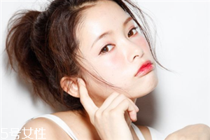 去黑頭步驟 去黑頭收縮毛孔小妙招 去黑頭步驟 去黑頭收縮毛孔小妙招