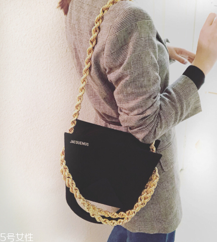 jacquemus中國哪里有？時髦到爆的小眾包袋