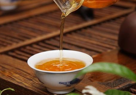 玄參可以長(zhǎng)期泡水喝嗎 久服會(huì)傷脾 玄參可以長(zhǎng)期泡水喝嗎 久服會(huì)傷脾