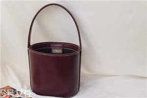 staud哪里有專柜？街頭爆款水桶包