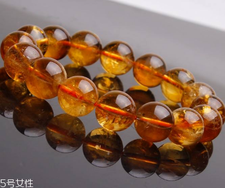 黃水晶手鏈多少錢？一般在百元左右