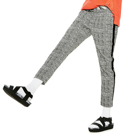 2022春夏女褲款式流行趨勢？最遮肉的褲子在這里