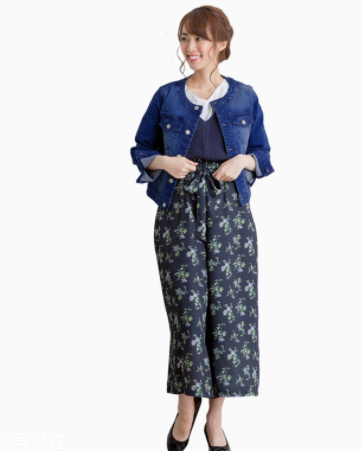 2022流行什么樣的牛仔外套？這8款最酷最百搭