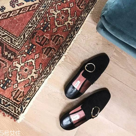 bally樂福鞋好穿嗎？春日慵懶出街必備