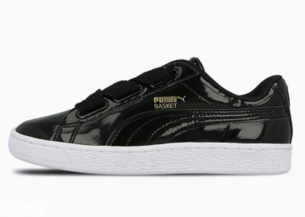 2022春夏流行穿什么中跟鞋？三種款式優(yōu)雅不累腳