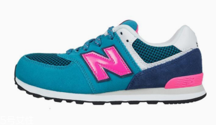 2022春夏流行穿什么中跟鞋？三種款式優(yōu)雅不累腳