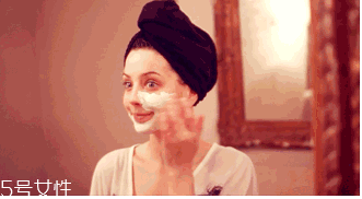 洗面奶洗后緊繃怎么回事？這6招讓你春季洗臉不拔干