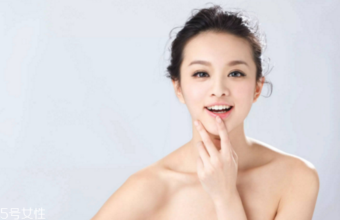 怎樣安全去除黑頭 安全去除黑頭的方法 怎樣安全去除黑頭 安全去除黑頭的方法