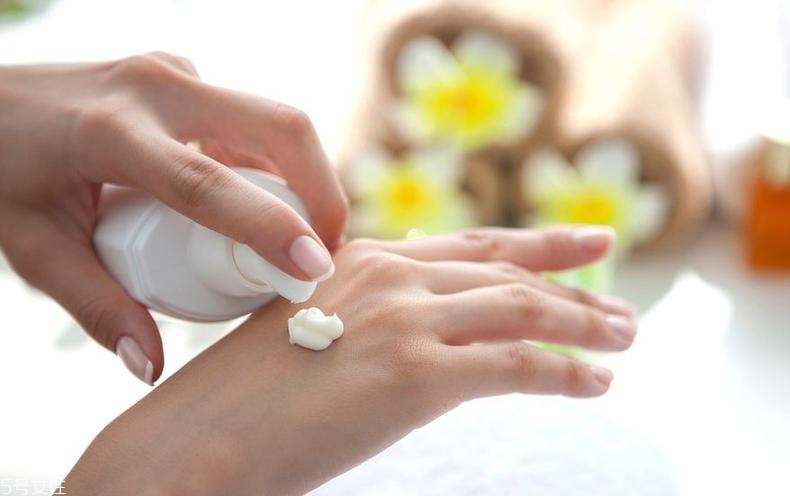 春夏不長痘的方法是什么？護(hù)膚秘籍都在這里