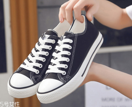 帆布鞋要墊鞋墊嗎？不同情況不同對待