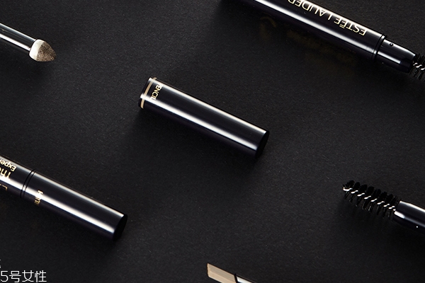 雅詩蘭黛持妝多效三合一眉筆好用嗎？防水防汗不脫妝