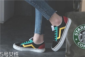 帆布鞋為什么容易開膠？帆布鞋要仔細(xì)愛護(hù)