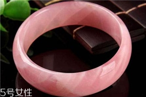 粉晶手鐲一般多少錢？高品質(zhì)多為上千元