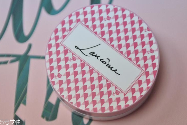 蘭蔻氣墊素顏霜怎么樣？遮瑕度不夠