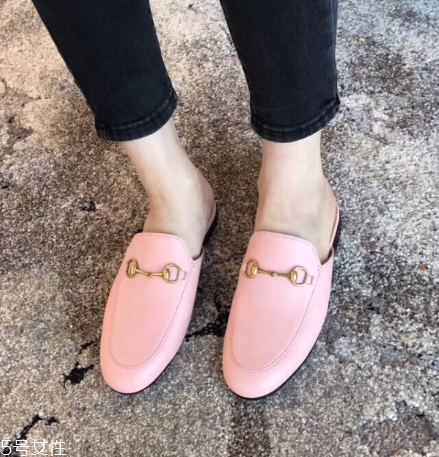 gucci樂福鞋多少錢？美貌與實穿并存