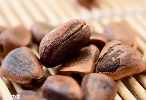 松子怎么做好吃 炒松子口感香醇 松子怎么做好吃 炒松子口感香醇