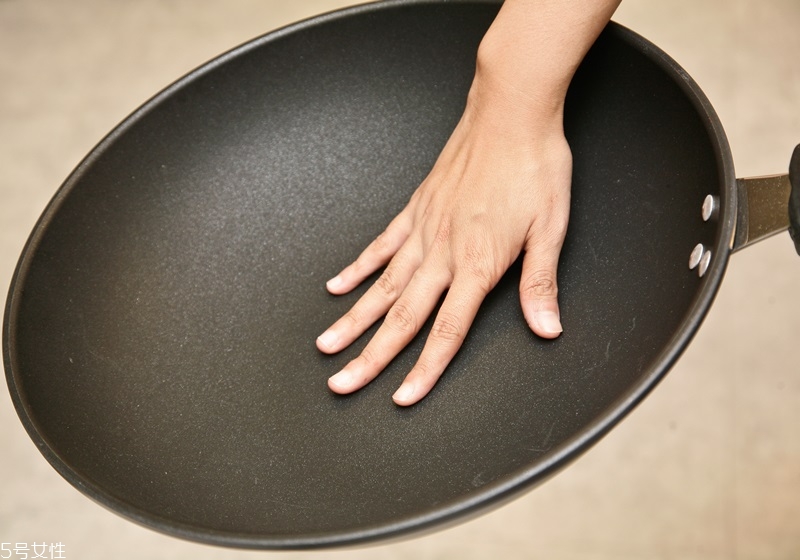 炒菜鍋哪種好用 怎樣挑選炒菜鍋 炒菜鍋哪種好用 怎樣挑選炒菜鍋