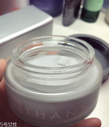 去黃面膜哪個(gè)牌子好 補(bǔ)水提亮膚色一步到位 去黃面膜哪個(gè)牌子好 補(bǔ)水提亮膚色一步到位