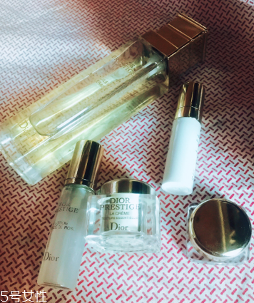 dior花蜜水多少錢？迪奧花蜜水專柜價(jià)格