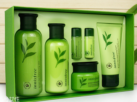 ahc和悅詩風(fēng)吟水乳哪個好 護膚品要適合自己 ahc和悅詩風(fēng)吟水乳哪個好 護膚品要適合自己